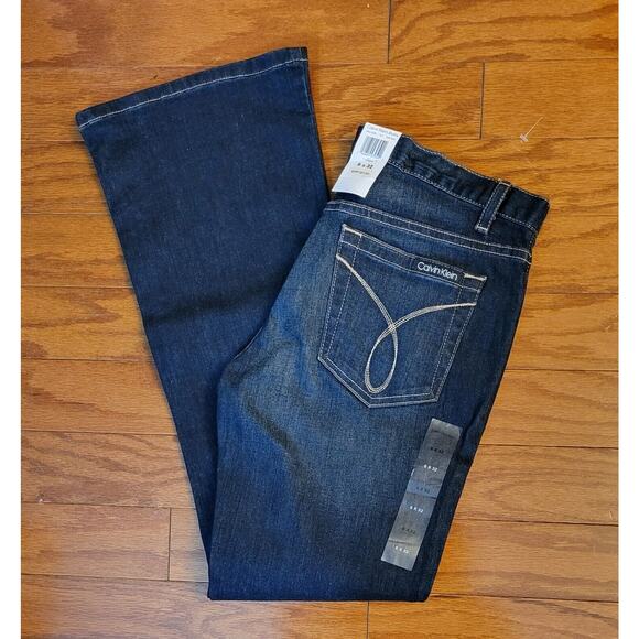 NWT Calvin Klein Jeans Women's Size 6 Blue Low Rise Flare Dark Wash - Picture 12 of 15